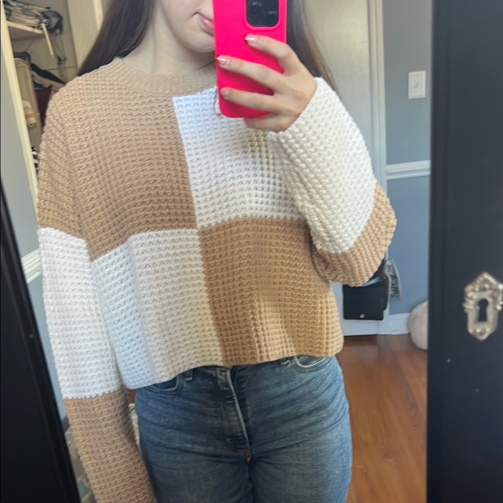 Colorblock Knit Sweater - Beige and White